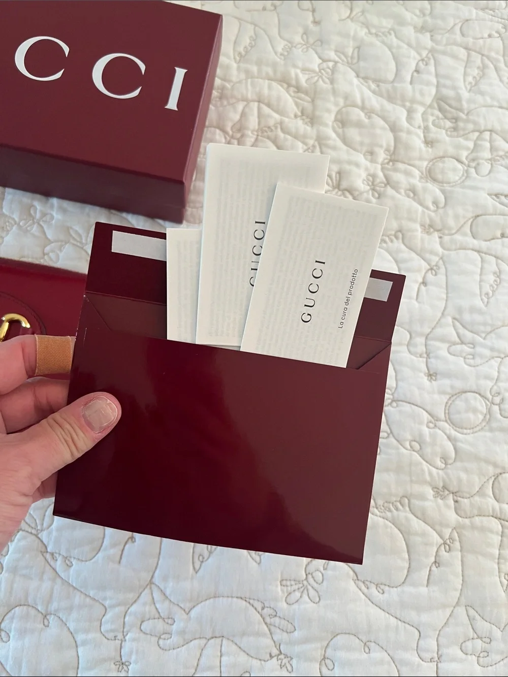 Gucci Red Leather Zip-Around Wallet with Gold Horsebit Accent - Picture 7 of 7